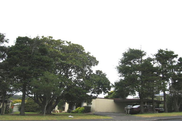 Photo of property in 1/141 Birkdale Road, Birkdale, Auckland, 0626