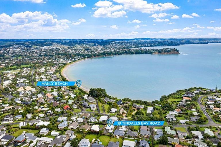 Photo of property in 19 Tindalls Bay Road, Tindalls Beach, Whangaparaoa, 0930