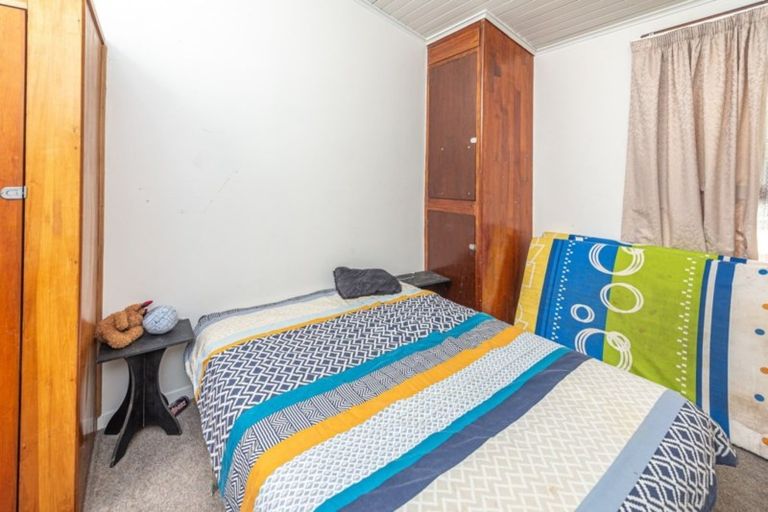 Photo of property in 11 Kelvin Street, Aramoho, Wanganui, 4500