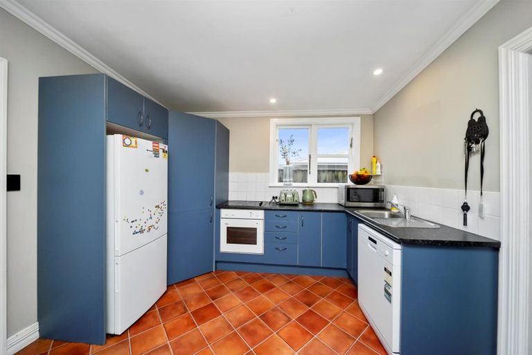 Photo of property in 22 Milmoe Street, Hawera, 4610