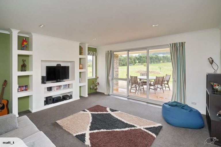 Photo of property in 330 Catherwoods Road, Cust, Rangiora, 7471