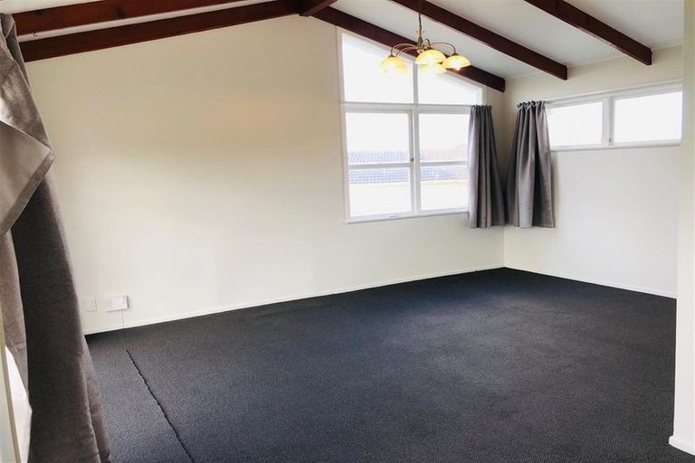 Photo of property in 22 Roseanne Road, Manurewa, Auckland, 2102