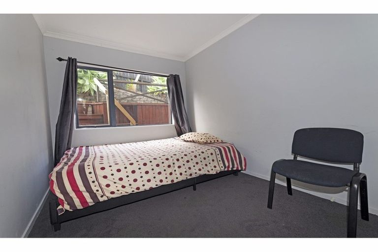 Photo of property in 29 Chadlington Avenue, Henderson, Auckland, 0612