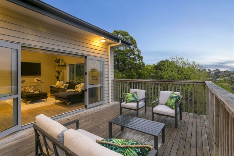 Photo of property in 141a Arran Road, Browns Bay, Auckland, 0630
