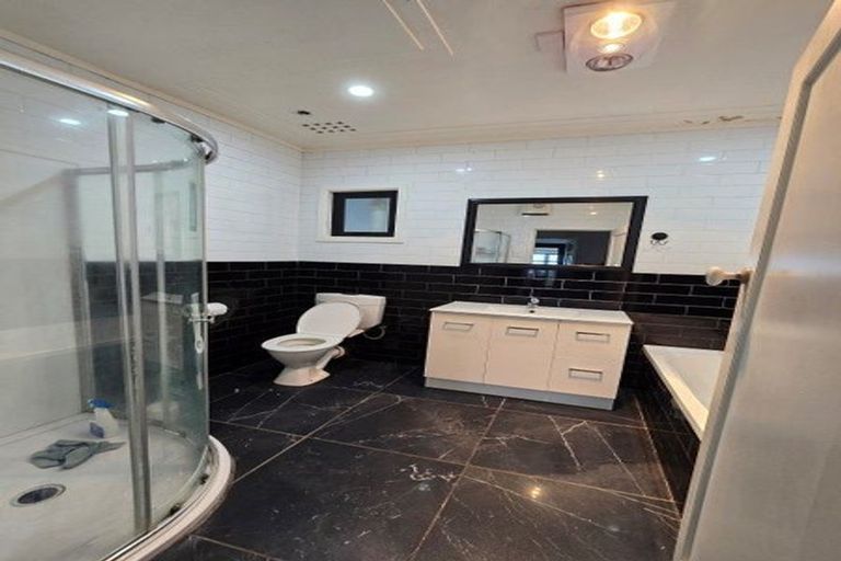 Photo of property in 172 Kawaha Point Road, Kawaha Point, Rotorua, 3010