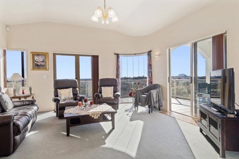 Photo of property in 34 La Cumbre Close, Bethlehem, Tauranga, 3110