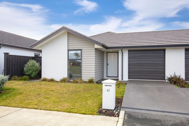 Photo of property in 42 Wallingford Crescent, Rolleston, 7615