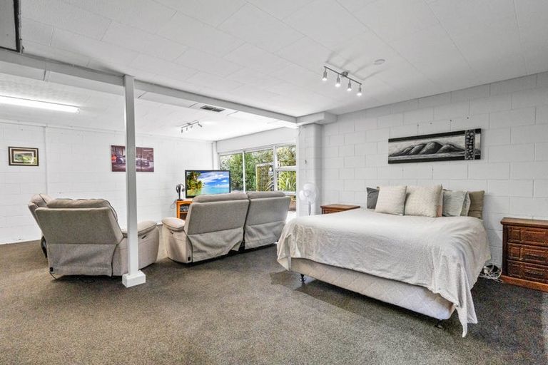 Photo of property in 18 Rata Road, Otatara, Invercargill, 9879