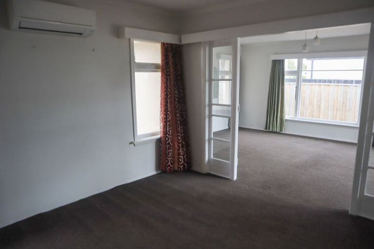 Photo of property in 153 Ilam Road, Ilam, Christchurch, 8041