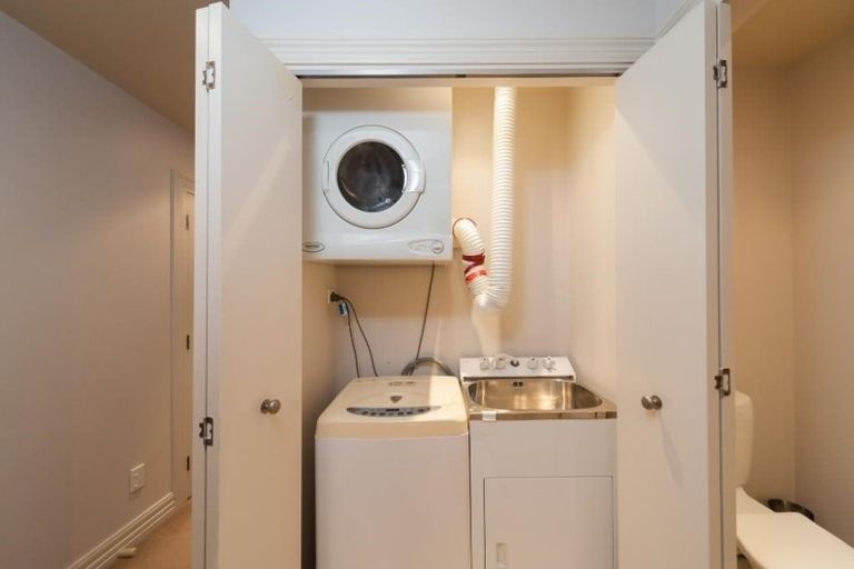 Photo of property in Renwick Apartments, 17/99 Dixon Street, Te Aro, Wellington, 6011