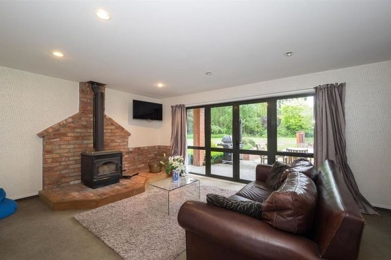 Photo of property in 100 Wilkins Road, Tinwald, Ashburton, 7700