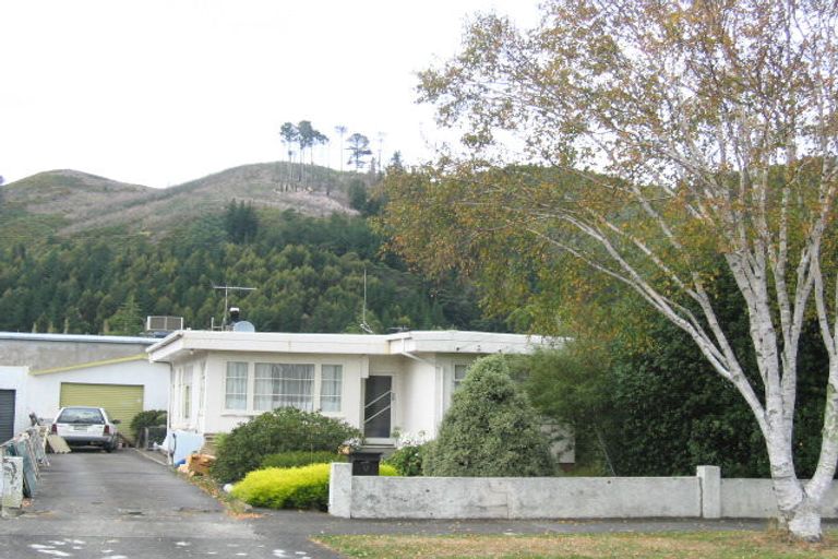 Photo of property in 9 Wilford Street, Wallaceville, Upper Hutt, 5018
