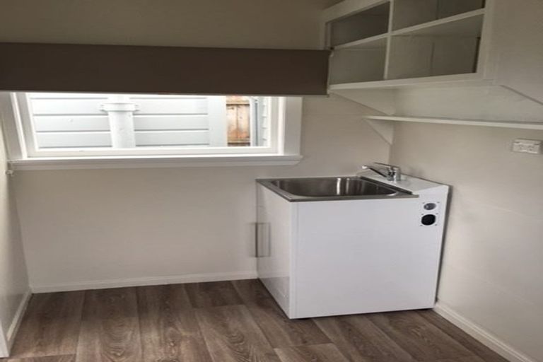 Photo of property in 8 Owens Terrace, Upper Riccarton, Christchurch, 8041