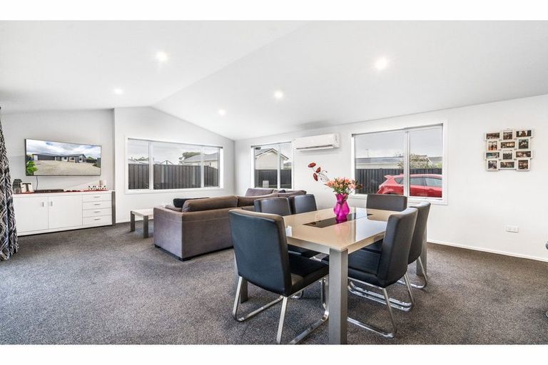 Photo of property in 27 Willis Street, Grasmere, Invercargill, 9810