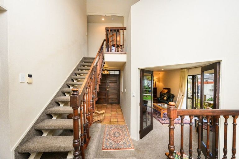 Photo of property in 19 Ashburn Lane, Awapuni, Palmerston North, 4412