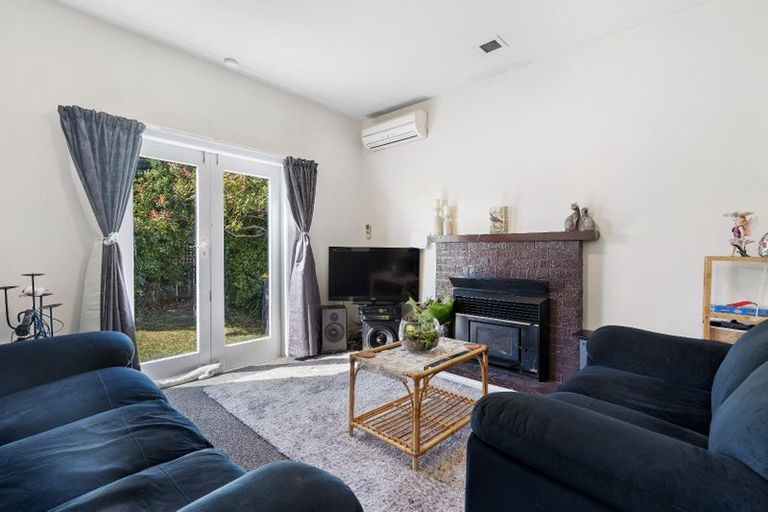 Photo of property in 19 Randolph Street, Woolston, Christchurch, 8062