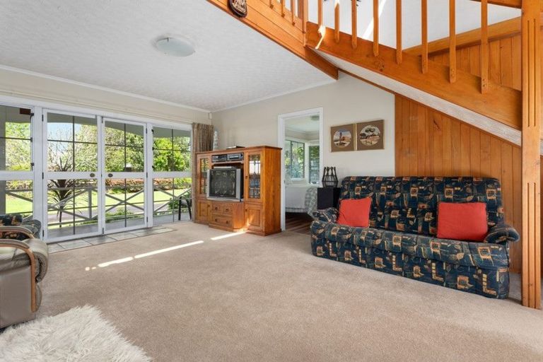 Photo of property in 24 Ngunguru Road, Glenbervie, Whangarei, 0173