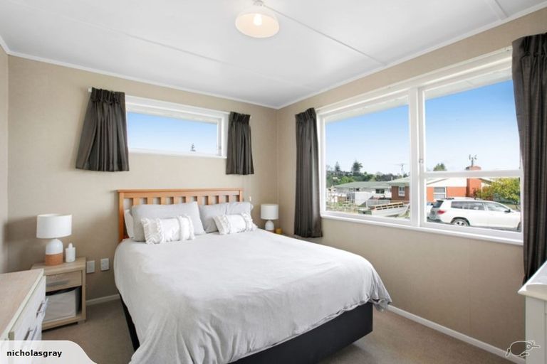 Photo of property in 5 Kinsella Place, Paeroa, 3600