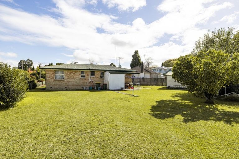 Photo of property in 30 Minifie Avenue, Melville, Hamilton, 3206