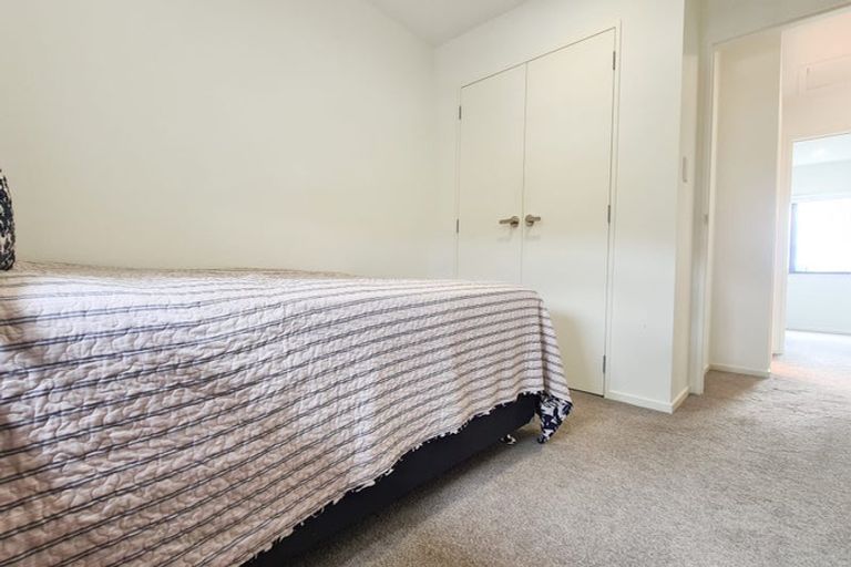 Photo of property in 39a Soaring Bird Drive, Takanini, 2112