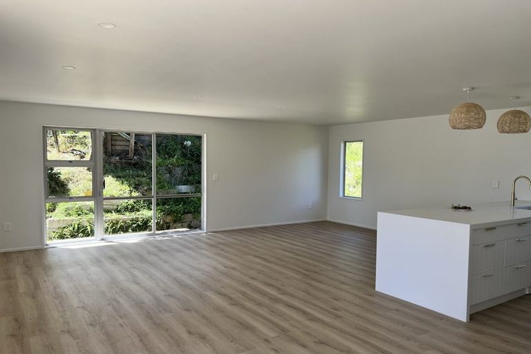 Photo of property in 6 Falla Street, Paraparaumu Beach, Paraparaumu, 5032