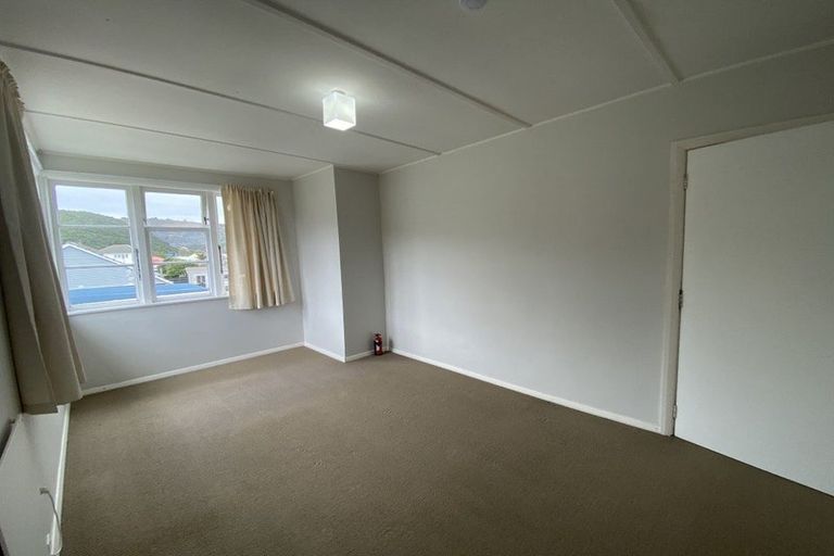 Photo of property in 12 Compton Crescent, Taita, Lower Hutt, 5011