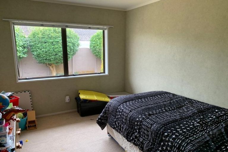Photo of property in 1 Pandora Place, Welcome Bay, Tauranga, 3112