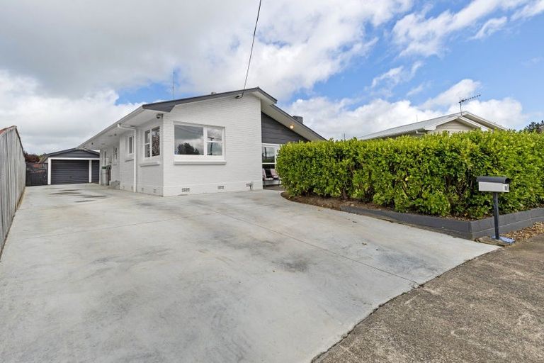 Photo of property in 10 Hurley Place, Awapuni, Palmerston North, 4412