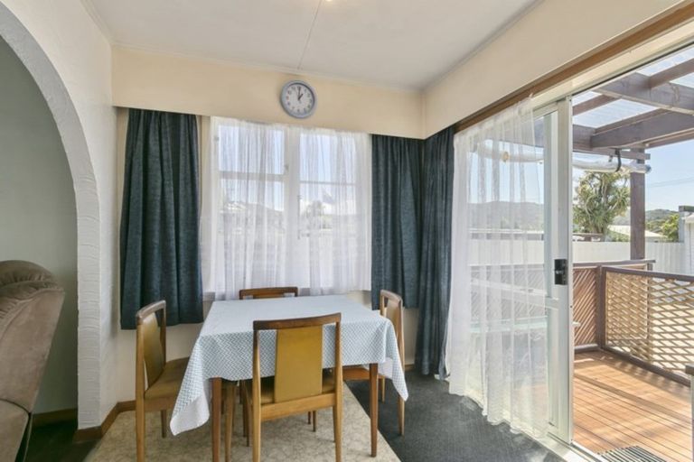 Photo of property in 58 Totara Street, Wainuiomata, Lower Hutt, 5014