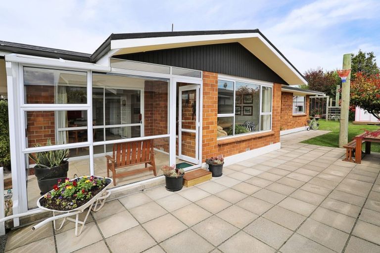 Photo of property in 31 Waterford Drive, Winton, 9720