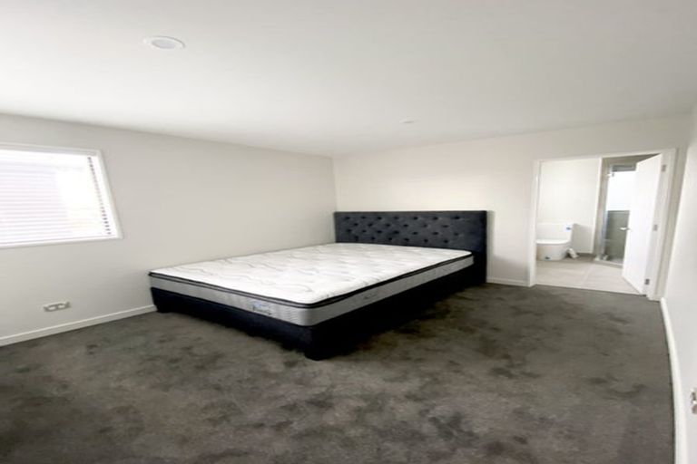 Photo of property in 66 Manakura Street, Russley, Christchurch, 8042