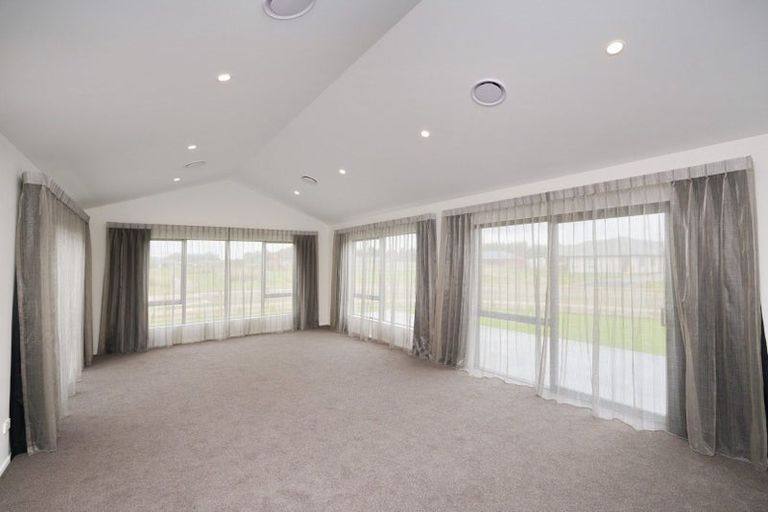 Photo of property in 14 Texel Crescent, West Melton, 7618