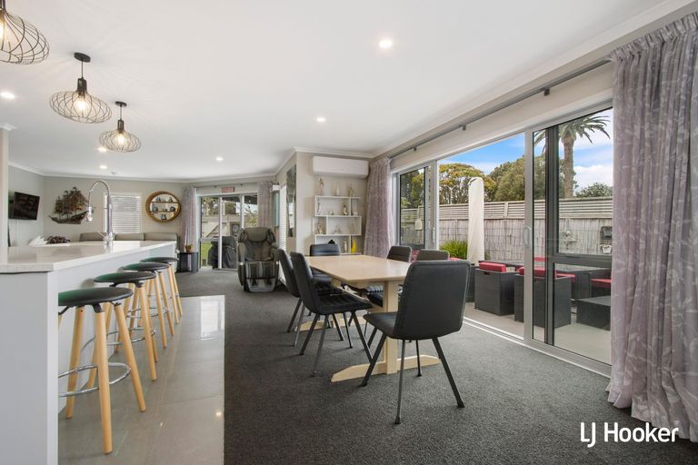 Photo of property in 2 Anatere Rise, Athenree, Katikati, 3177