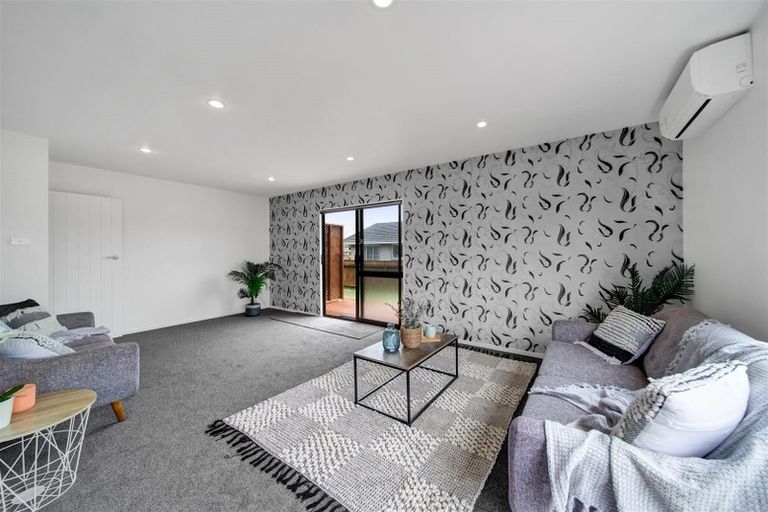 Photo of property in 15 Jade Place, Bell Block, New Plymouth, 4312