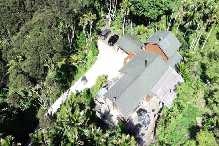 Photo of property in 41 Tarapatiki Drive, Whitianga, 3510