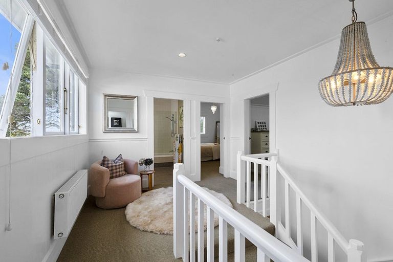 Photo of property in 8 Dorset Avenue, Westown, New Plymouth, 4310