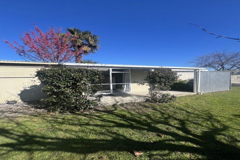 Photo of property in 2 Tasman Street, Havelock North, 4130