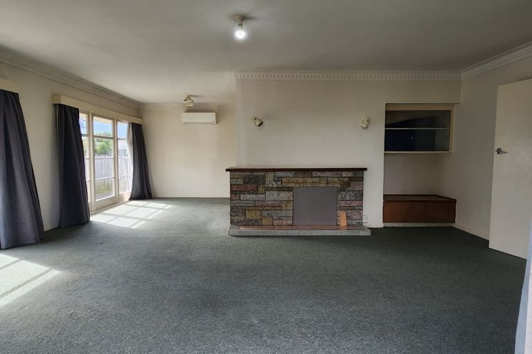Photo of property in 136 Great South Road, Takanini, 2112