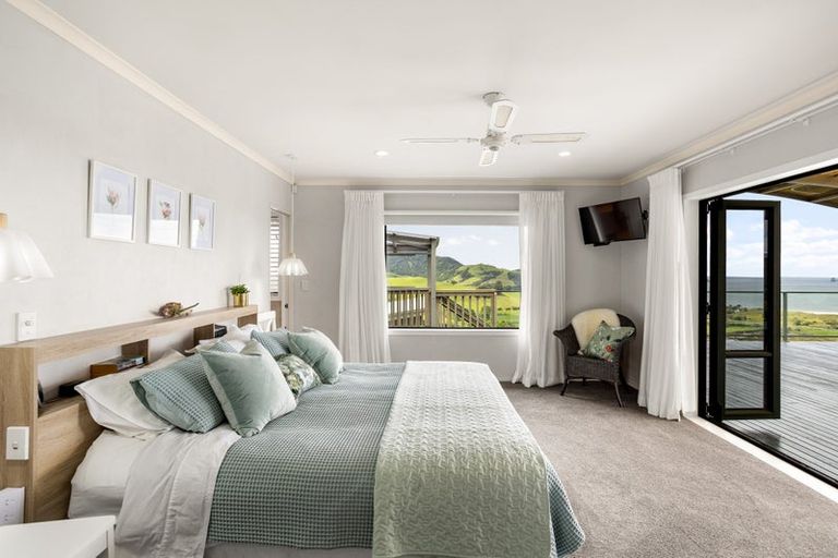 Photo of property in 152 Centennial Drive, Whitianga, 3510