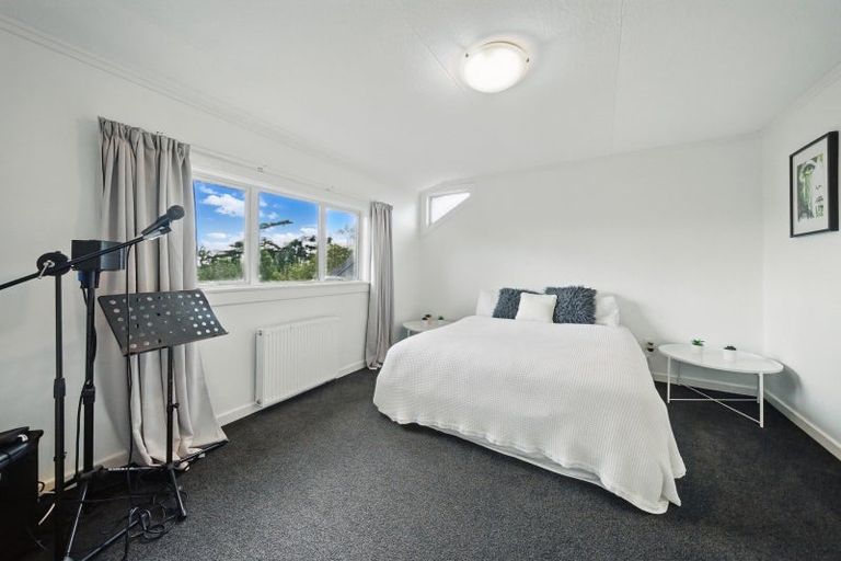 Photo of property in 17 Marama Avenue North, Otatara, Invercargill, 9879