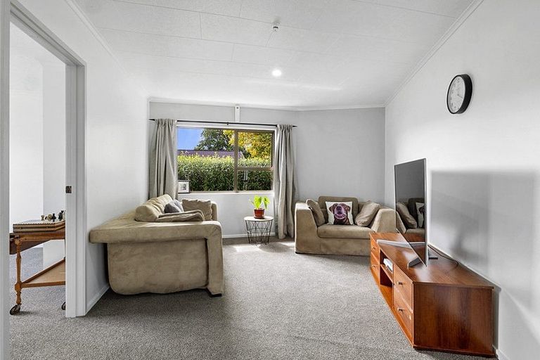 Photo of property in 83b Princess Street, Waitara, 4320