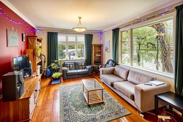 Photo of property in 58 Awarua Street, Ngaio, Wellington, 6035