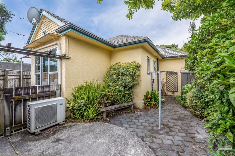 Photo of property in 51 Oxford Terrace, Hutt Central, Lower Hutt, 5011