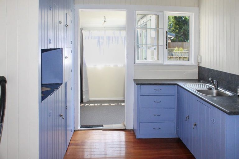 Photo of property in 197 College Street, West End, Palmerston North, 4412