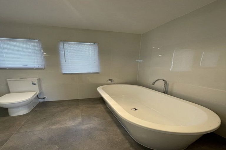 Photo of property in 40 Sequoia Crescent, Owhata, Rotorua, 3010