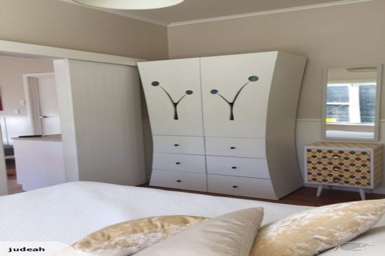 Photo of property in 62 Moana Road, Okitu, Gisborne, 4010