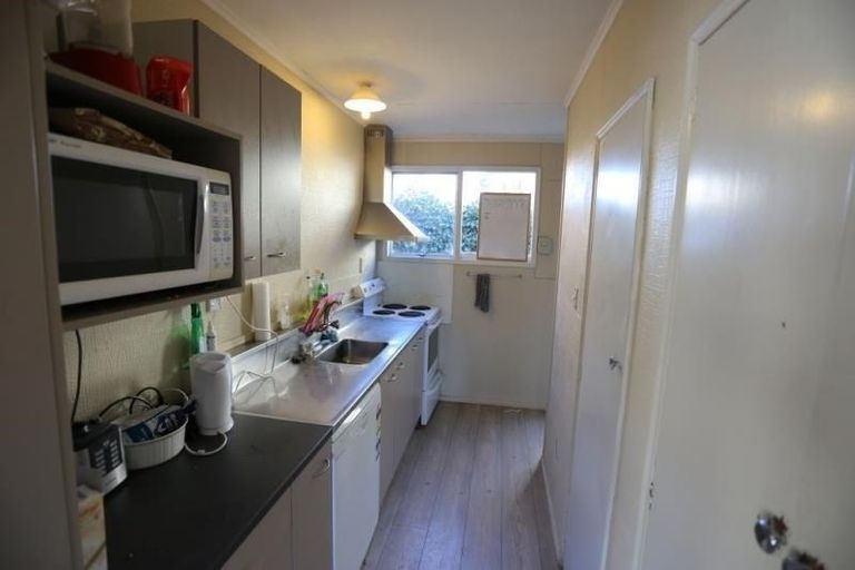 Photo of property in 2/49 Picton Avenue, Riccarton, Christchurch, 8011