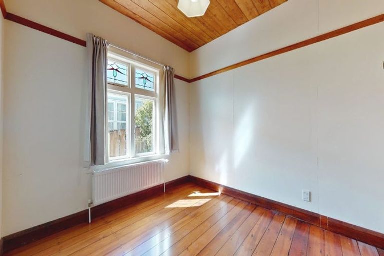 Photo of property in 375 Karori Road, Karori, Wellington, 6012