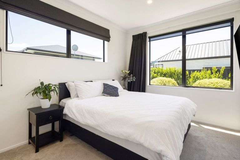 Photo of property in 8 Riverpoint Glade, Flagstaff, Hamilton, 3210