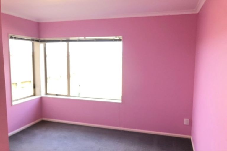 Photo of property in 40 Carrick Glen Avenue, Flat Bush, Auckland, 2019